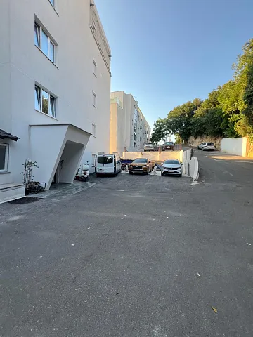 Wohnung mit Meerblick zu verkaufen – Ulcinj